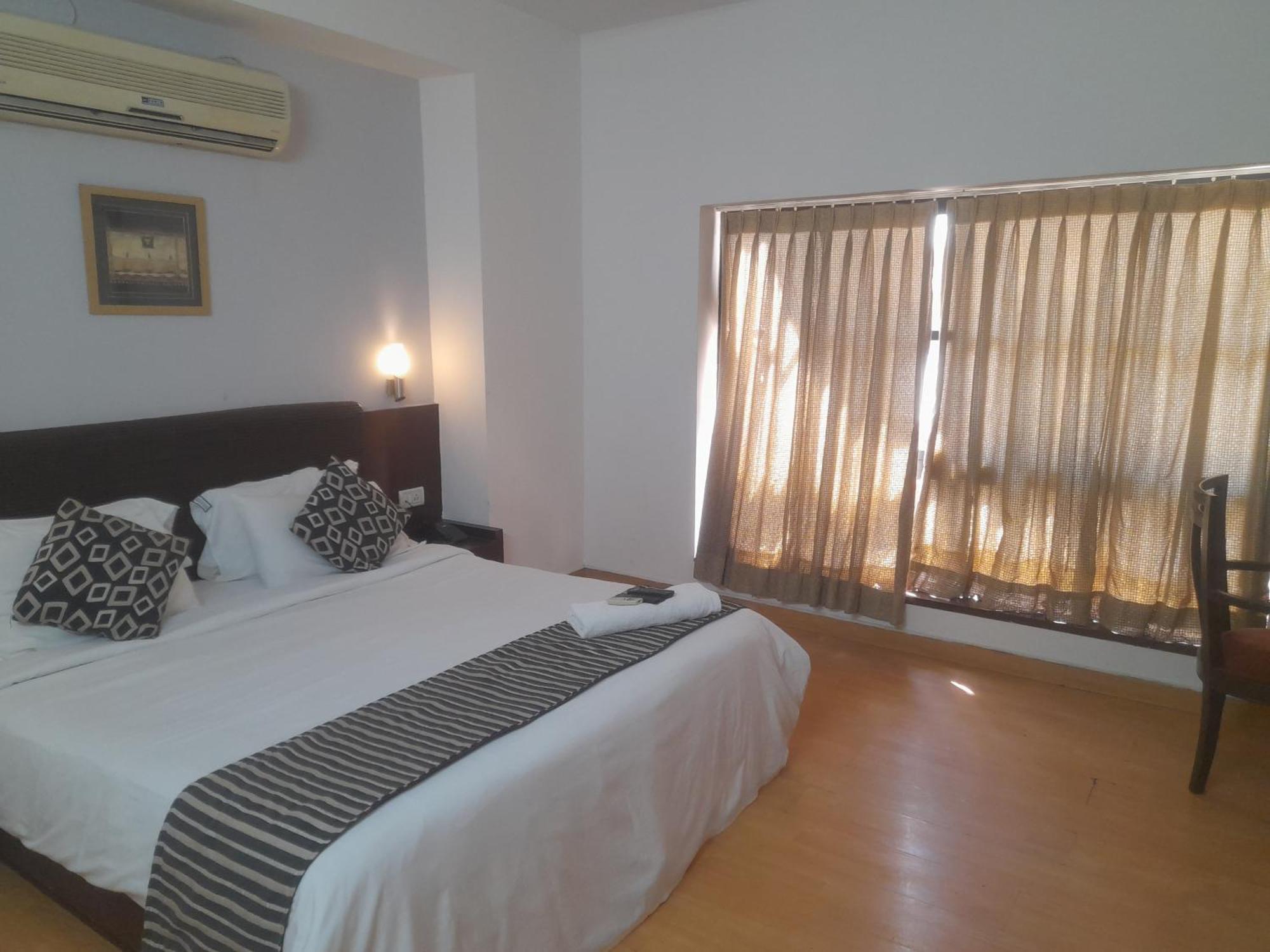 Hotel Prestige Inn บังกาลอร์ ภายนอก รูปภาพ